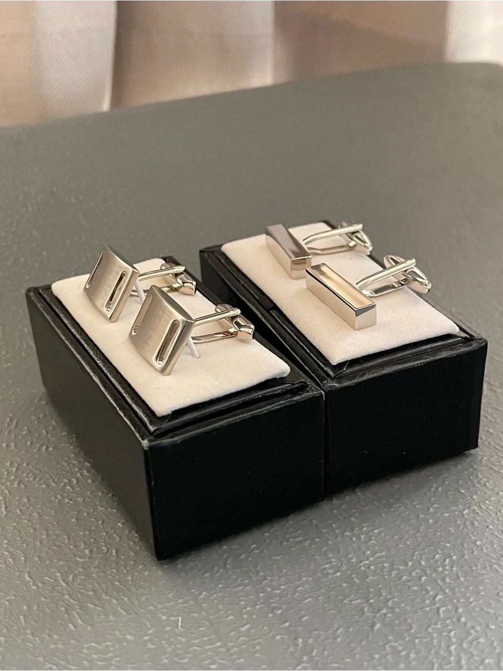 2 Pairs Cufflink Set - Brand New